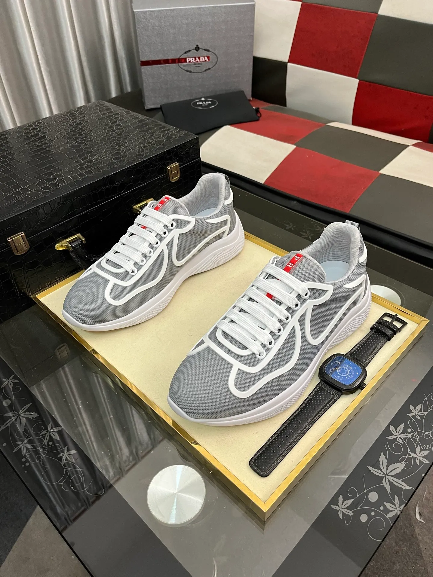 Men's shoes 💰400⌚️⌚️【PRADA】Prada casual shoes, originally developed 1:1, made of high-mercerized cowhide with imported cowhide, silk sheepskin lining, rubber outsole, comfortable and soft on the foot, size: 38-444️⃣Colors available